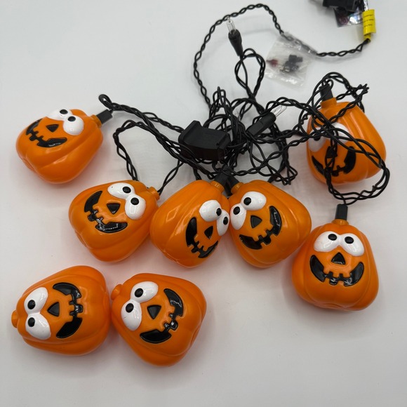 Vintage Halloween Pumpkin String Lights Jack O Lanterns 8 Count Novelty - Picture 1 of 7